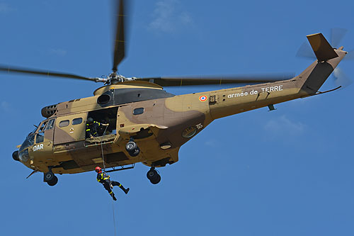 Hélicoptère SA330 Puma ALAT