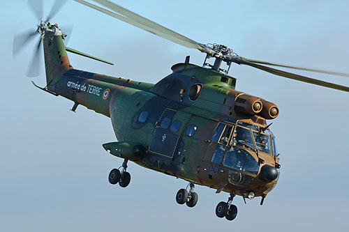 Hélicoptère SA330 Puma ALAT