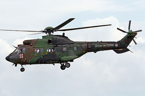 Hélicoptère AS532 Cougar CYD ALAT