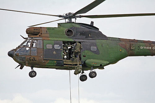 Hélicoptère SA330 Puma ALAT