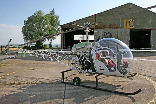 Hélicoptère Bell 47