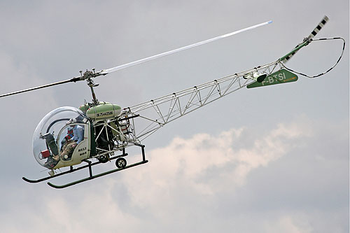 Hélicoptère Bell 47