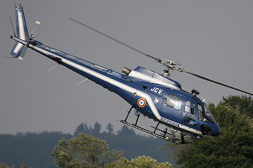 Hélicoptère AS350 Ecureuil Gendarmerie