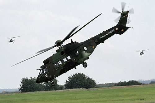 Hélicoptère AS532 Cougar ALAT