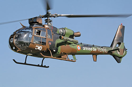 Hélicoptère SA342 Gazelle HOT ALAT