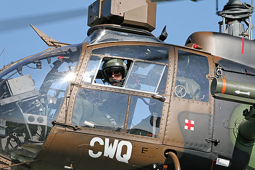 Hélicoptère SA342 Gazelle HOT ALAT