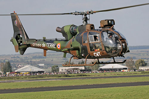 Hélicoptère SA342 Gazelle HOT ALAT