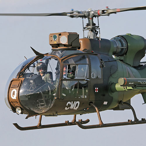 Hélicoptère SA342 Gazelle HOT ALAT