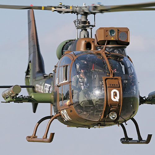 Hélicoptère SA342 Gazelle HOT ALAT