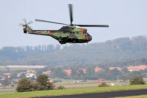 Hélicoptère SA330 Puma ALAT en camouflage Europe