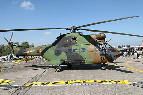 Hélicoptère SA330 Puma ALAT en camouflage Europe