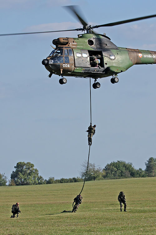 Hélicoptère SA330 Puma DDA de l'ALAT