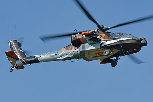 Hélicoptère AH64 Apache KLU