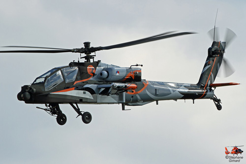 Hélicoptère AH64 Apache KLU