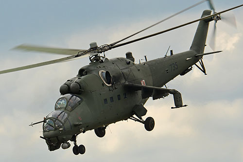 Hélicoptère MI24 Hind Pologne