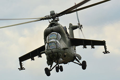 Hélicoptère MI24 Hind Pologne