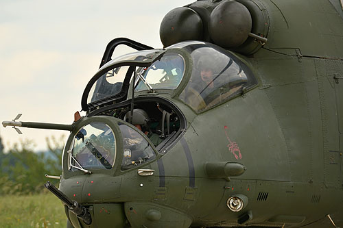 Hélicoptère MI24 Hind Pologne