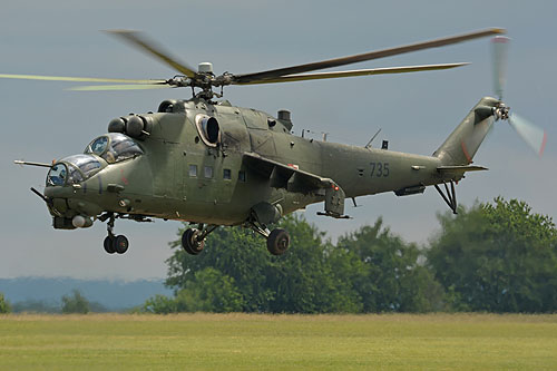 Hélicoptère MI24 Hind Pologne