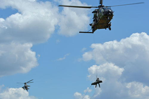 Hélicoptère de transport NH90 Caïman ALAT