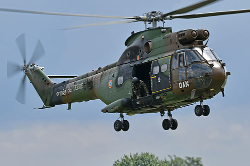 Hélicoptère de transport SA330 Puma de l'ALAT