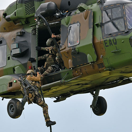 Hélicoptère de transport NH90 TTH Caïman de l'ALAT