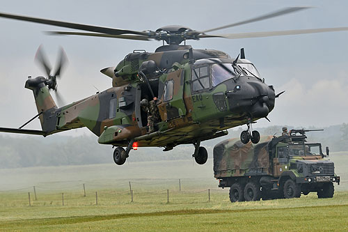 Hélicoptère de transport NH90 TTH Caïman de l'ALAT