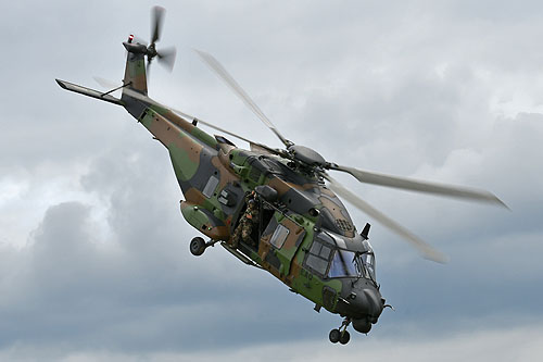 Hélicoptère de transport NH90 TTH Caïman de l'ALAT