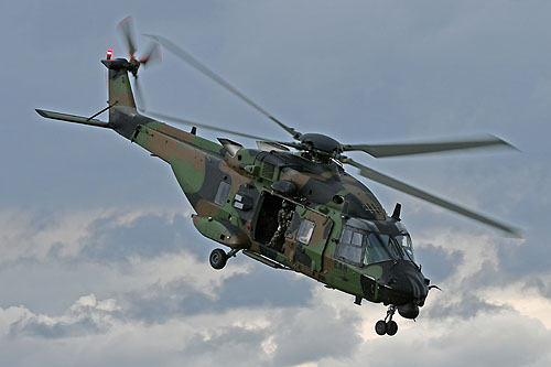 Hélicoptère de transport NH90 TTH Caïman de l'ALAT