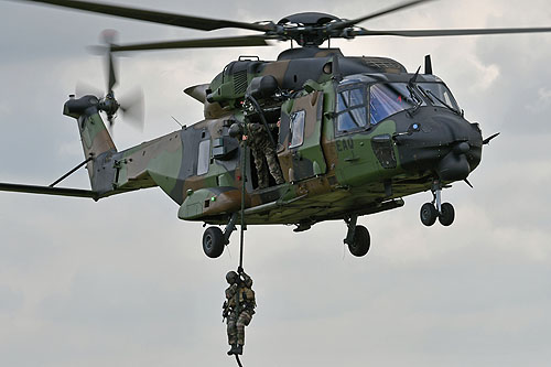 Hélicoptère de transport NH90 Caïman ALAT