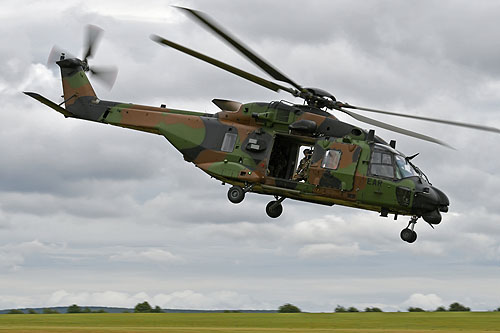 Hélicoptère de transport NH90 Caïman ALAT