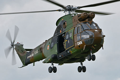 Hélicoptère de transport SA330 Puma ALAT