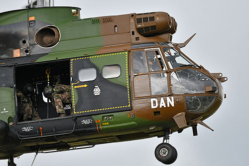 Hélicoptère de transport SA330 Puma ALAT