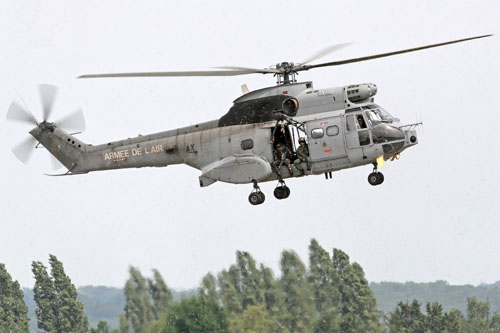 Hélicoptère SA330 Puma de l'Armée de l'Air