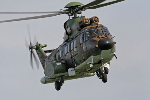 Hélicoptère AS352 Cougar HORIZON ALAT