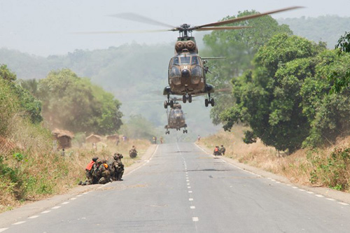 Hélicoptère SA330 Puma ALAT