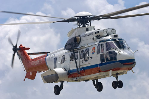 Hélicoptère EC225 B-7126 de recherche et sauvetage chinois