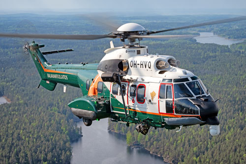 Hélicoptère H215 (AS332L1) des Gardes frontières finlandais