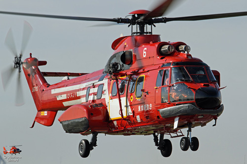 Hélicoptère AS332 SuperPuma JA672O de recherche et sauvetage japonais