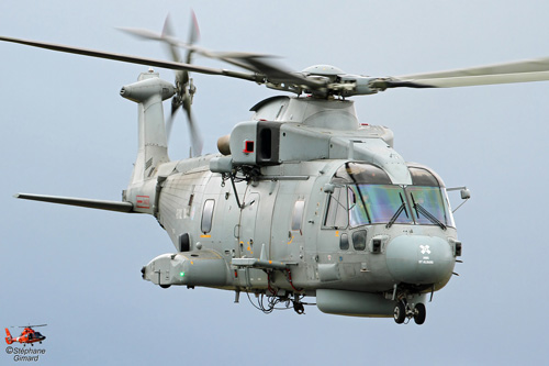 Hélicoptère AW101 Merlin de la Marine anglaise