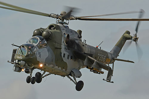 Hélicoptère MI24 Hind tchèque