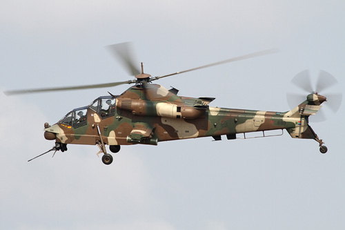 Hélicoptère d'attaque DENEL CSH2 Rooivalk sud-africain