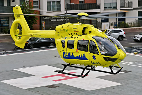 Hélicoptère H145 F-HLAX du SAMU 77 (Ile de France) basé à Créteil