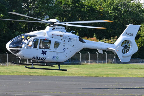 Hélicoptère EC135 F-GLOR du SAMU d'Ile de France
