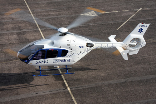 Hélicoptère EC135 F-HNLO du SAMU Lorraine