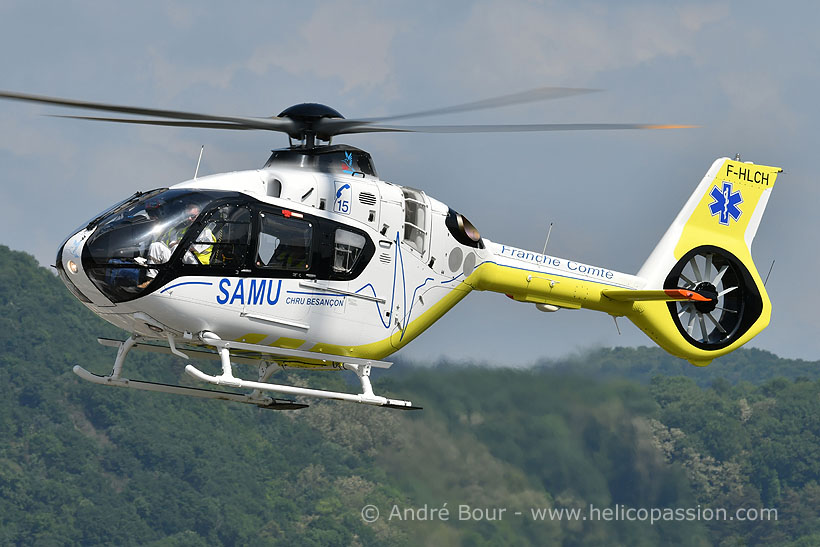 Hélicoptère H135 / EC135 T3 F-HLCH du SAMU 25