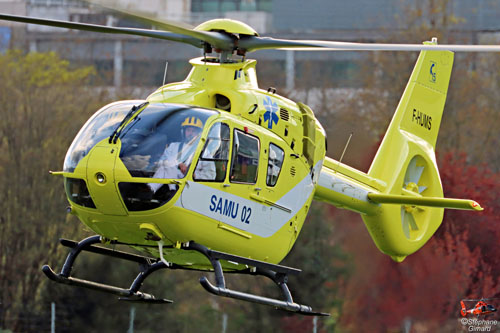 Hélicoptère H135 / EC135 T3 F-HUMS du SAMU 02