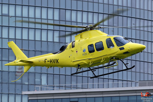 Hélicoptère AW109 Trekker F-HVIK du SAMU 76