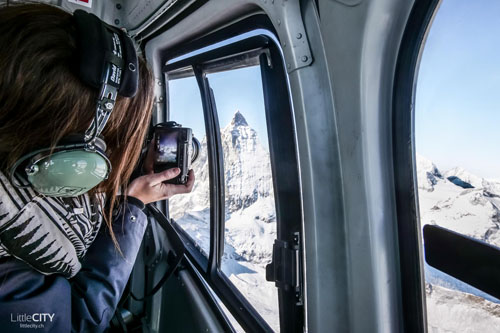 Vol en hélicoptère vers le Matterhorn