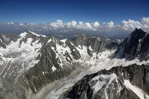 Les Grandes Jorasses (altitude 4208 m)