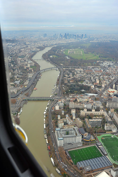 Baptême de l'air en hélicoptère à Paris